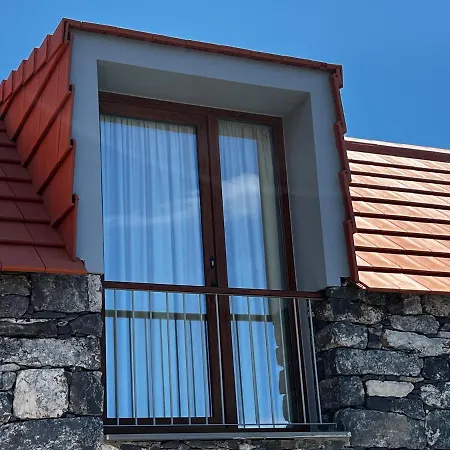 别墅 Casas Do Laranjo- & Infinity Pool 加乌拉